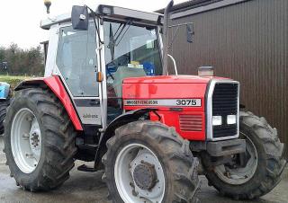 Traktory 4WD Massey Ferguson MF 3075 Autom.