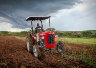 Traktory 4WD Massey Ferguson MF 35