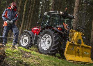 Traktory 4WD Massey Ferguson MF 3AL.85 
