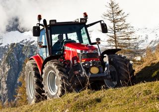 Traktory 4WD Massey Ferguson MF 5430