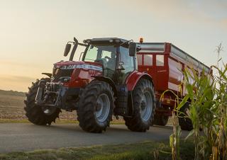 Traktory 4WD Massey Ferguson MF 7716 S