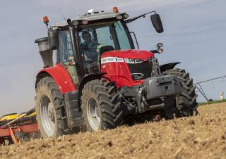 Traktory 4WD Massey Ferguson MF 7718 S