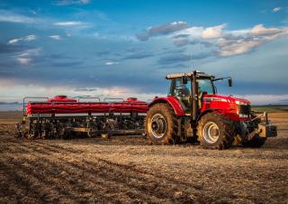 Traktory 4WD Massey Ferguson MF 7725