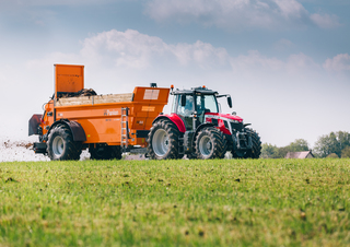 Traktory 4WD Massey Ferguson MF 7S.155