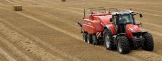 Traktory 4WD Massey Ferguson MF 8680 Dyna-VT