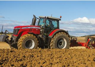 Traktory 4WD Massey Ferguson MF 8735 S