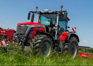 Traktory 4WD Massey Ferguson MF 8S.245