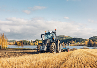 Traktory 4WD Valtra N174D SmartTouch
