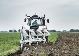 Traktory 4WD Valtra S394 SmartTouch