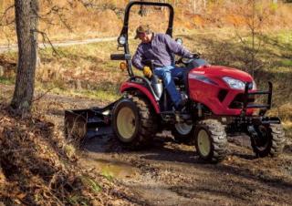 Vozidla Komunální traktory Yanmar SA324