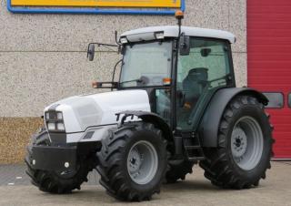Traktory 4WD Lamborghini Spire 85