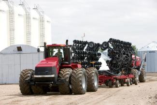 Traktory 4WD Case IH Steiger 400