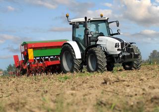 Traktory 4WD Lamborghini Strike 100 MD