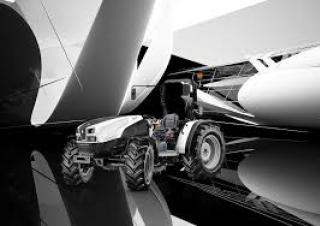 Traktory 4WD Lamborghini Strike CM 105