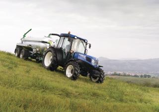 Traktory 4WD New Holland T 4.105 LP