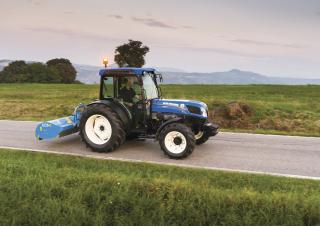 Traktory 4WD New Holland T 4.105 LP