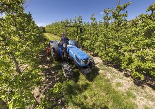 Traktory 4WD New Holland T 4.95 LP