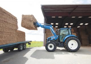 Traktory 4WD New Holland T5.115