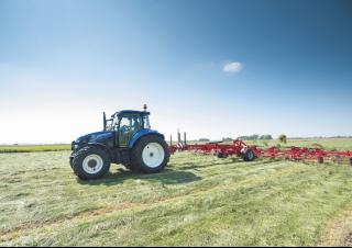 Traktory 4WD New Holland T5.115