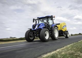 Traktory 4WD New Holland T5.130 DC 