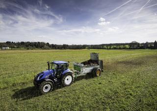 Traktory 4WD New Holland T6.145