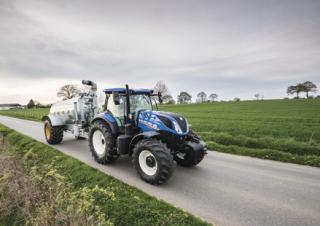 Traktory 4WD New Holland T7.165 S