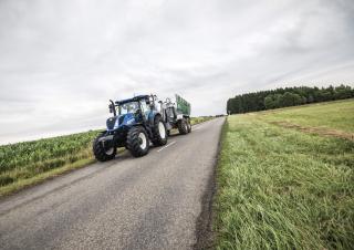 Traktory 4WD New Holland T7.165 S