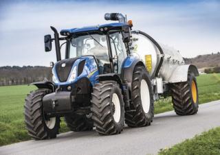 Traktory 4WD New Holland T7.165 S