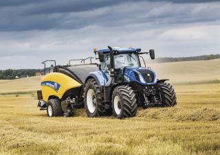 Traktory 4WD New Holland T7.275