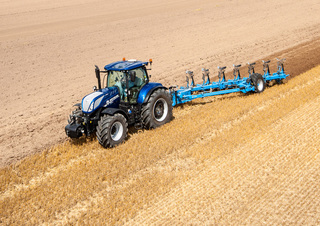 Traktory 4WD New Holland T7.275 HD