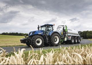 Traktory 4WD New Holland T7.315