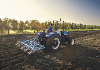 Traktory 4WD New Holland TD4.100 F