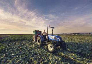 Traktory 4WD New Holland TD4.90 F