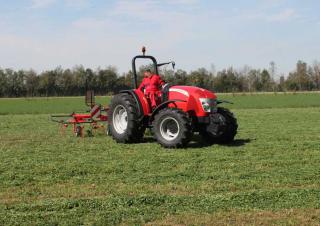 Traktory 4WD McCormick X4.50M