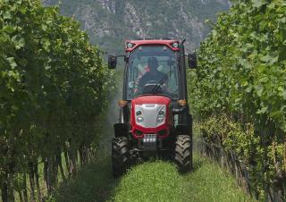 Traktory 4WD McCormick X4.50XL