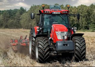 Traktory 4WD McCormick X7.690 P6-Drive