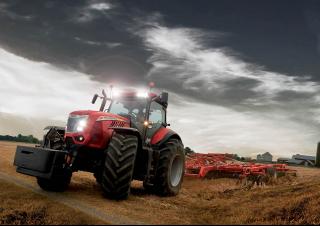 Traktory 4WD McCormick X8.670 Premium