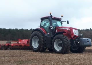 Traktory 4WD McCormick X8.680 Premium