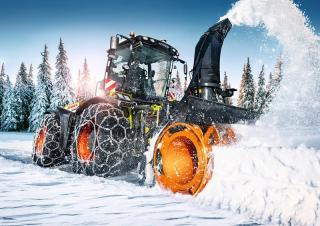 Traktory 4WD Claas Xerion 4500 Trac VC