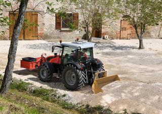 Traktory 4WD DEUTZ-FAHR 5100 G