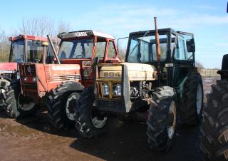 Traktory se zadním náhonem Leyland 604