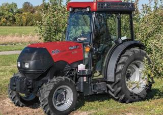 Traktory se zadním náhonem Case IH Farmall 100N