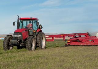 Traktory se zadním náhonem Case IH Farmall 140A
