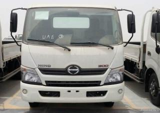 Kamiony Tuhé podvozky Hino 300 DUTRO EXPRESS 4x2