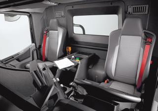 Kamiony Tuhé podvozky Renault K 380.18 4X2 R MEDIUM E6