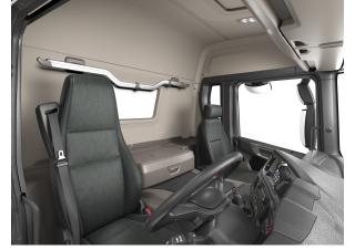 Kamiony Tuhé podvozky Scania P 370 B4x2NA