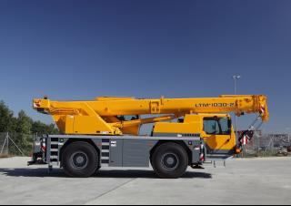 Univerzální terénní jeřáby Liebherr LTM 1030-2.1 