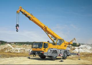 Univerzální terénní jeřáby Liebherr LTM 1030-2.1 