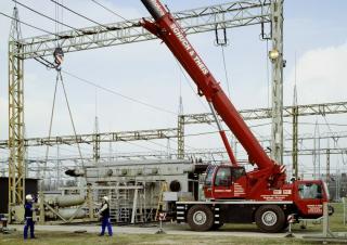 Univerzální terénní jeřáby Liebherr LTM 1040-2.1 