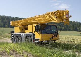 Univerzální terénní jeřáby Liebherr LTM 1050-3.1 